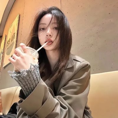 远离关闭的门